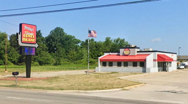A&W Restaurant - Owosso - 2165 E Main St